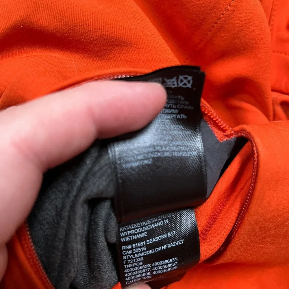 The North Face Apex Flex Gore-Tex Hooded Jacket Orange Men's Small NF0A2VE7